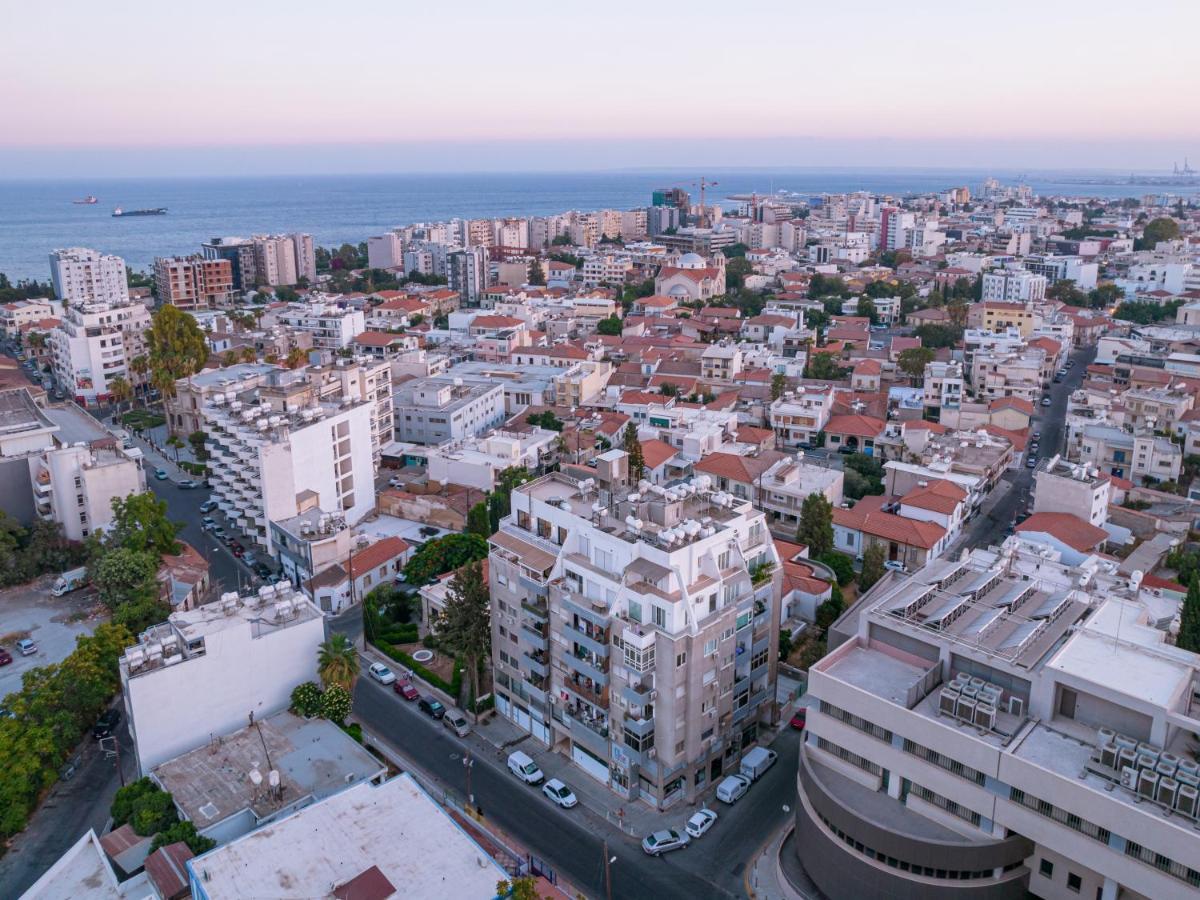 Sanders Coral Court Penthouse - Cute 3-Bedroom Apartment With Balcony Limassol Exterior foto